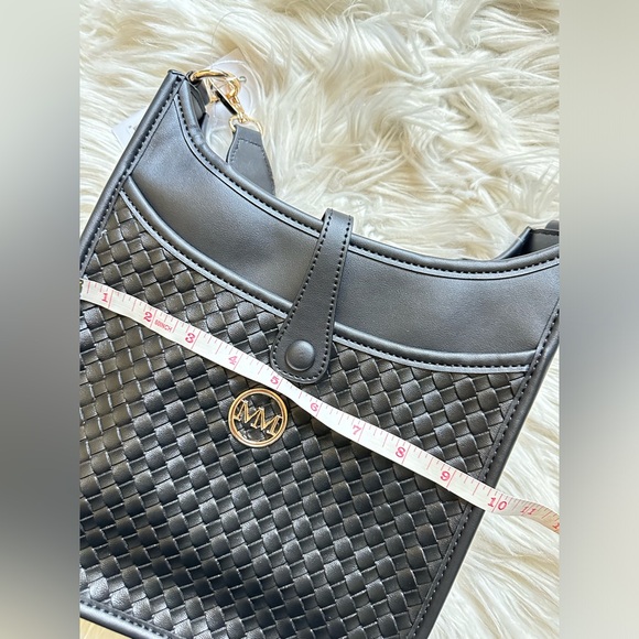 NEW faux leather crossbody bag - Picture 6 of 11